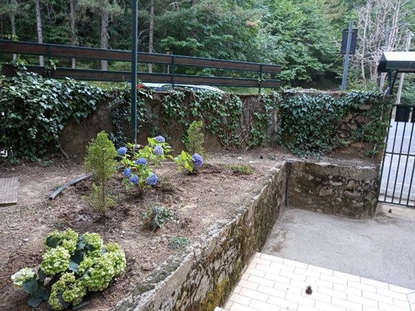 appartamento in vendita a Spezzano della Sila in zona Camigliatello Silano