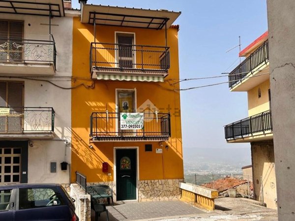 appartamento in vendita a Spezzano della Sila
