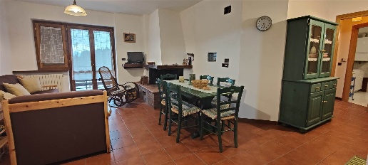 appartamento in vendita a Spezzano della Sila in zona Camigliatello Silano