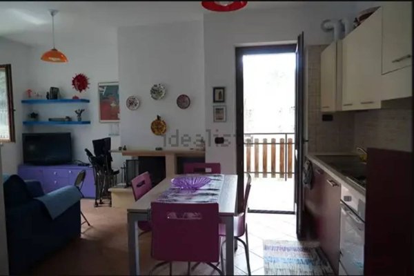 appartamento in vendita a Spezzano della Sila in zona Camigliatello Silano