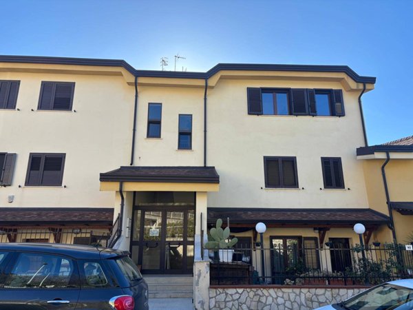 appartamento in vendita a Spezzano della Sila