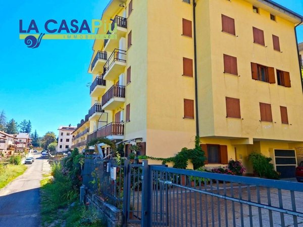appartamento in vendita a Spezzano della Sila in zona Camigliatello Silano