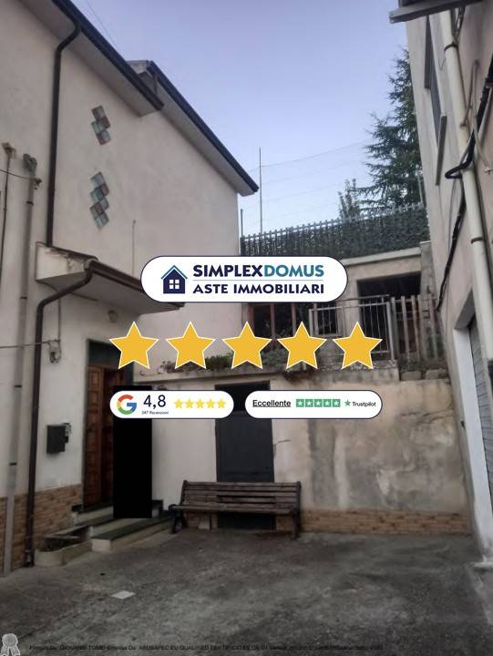 casa indipendente in vendita a Tarsia