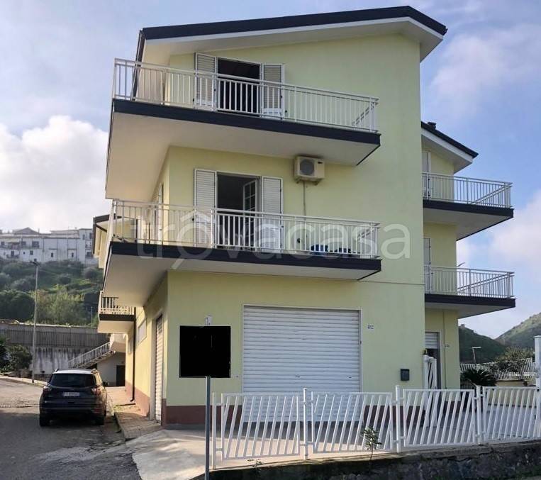 casa indipendente in vendita a Terranova da Sibari