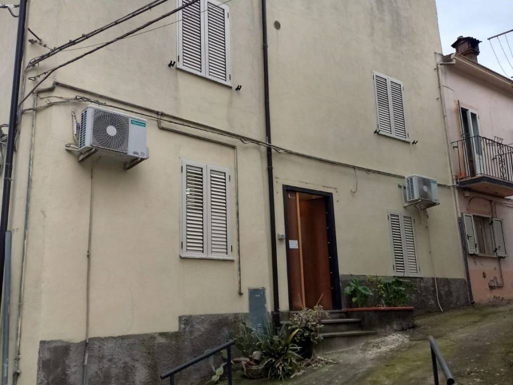 casa indipendente in vendita a Terranova da Sibari