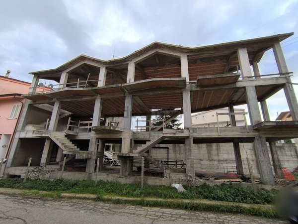 casa indipendente in vendita a Terranova da Sibari