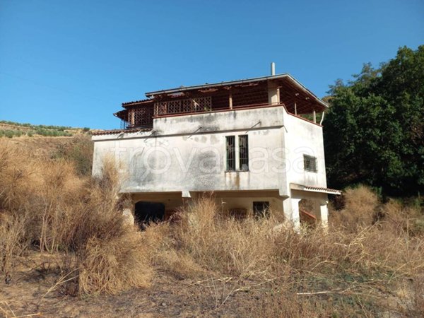 casa indipendente in vendita a Terranova da Sibari