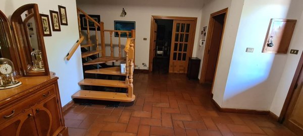 casa indipendente in vendita a Torano Castello