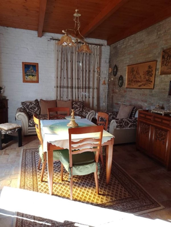 casa indipendente in vendita a Torano Castello