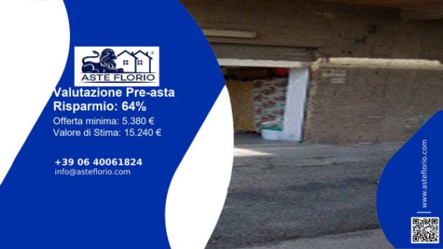 locale commerciale in vendita a Torano Castello