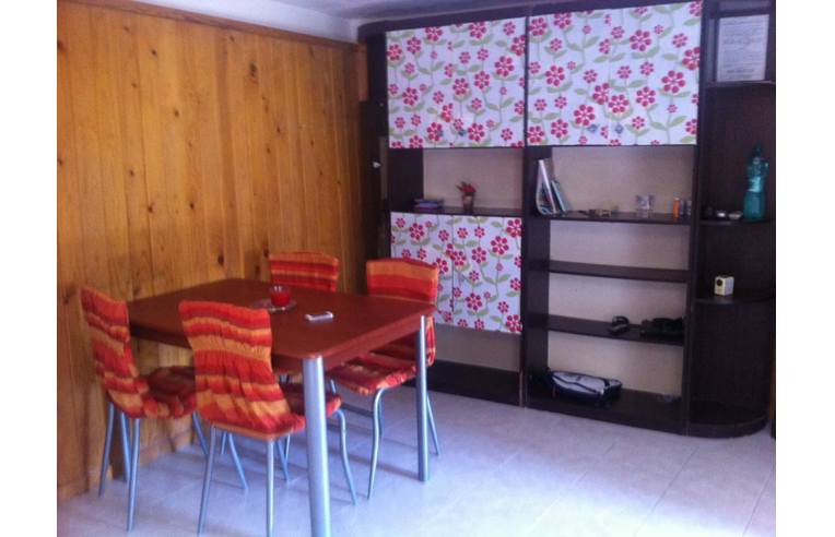 casa indipendente in vendita a Tortora