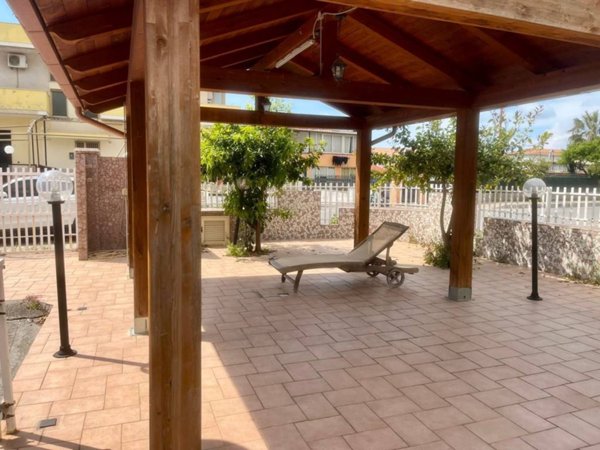casa indipendente in vendita a Tortora
