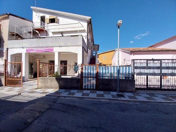 pentavano in vendita a Tortora