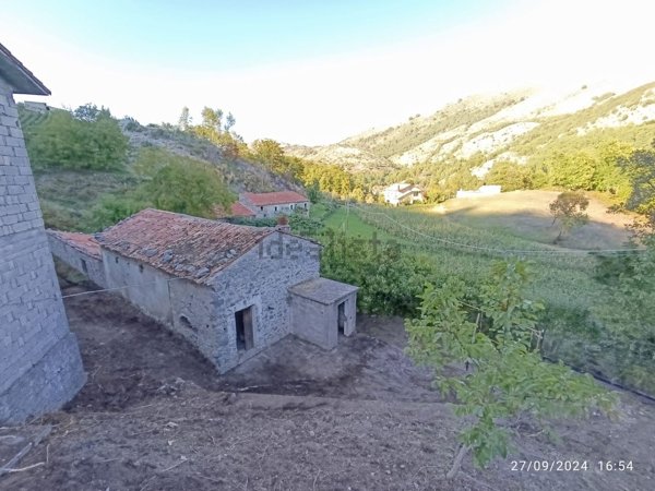 casale in vendita a Tortora
