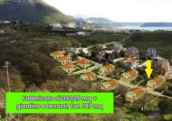 casa indipendente in vendita a Tortora