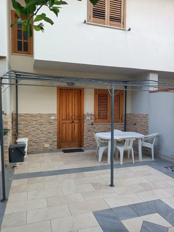 casa indipendente in vendita a Tortora