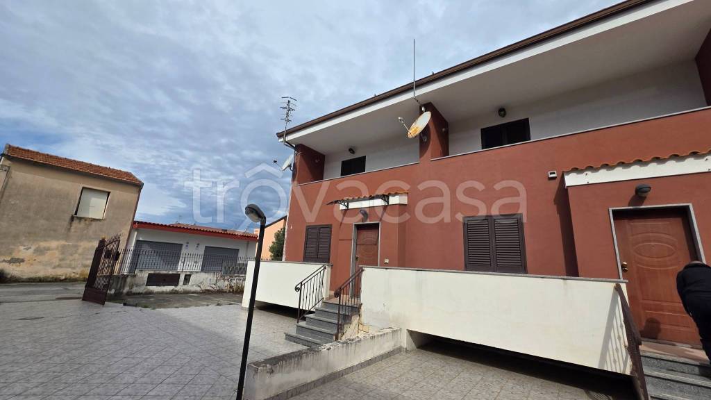 casa indipendente in vendita a Tortora