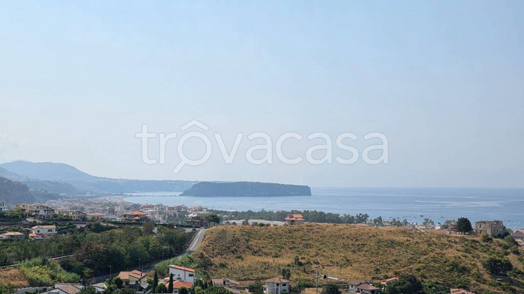 casa indipendente in vendita a Tortora