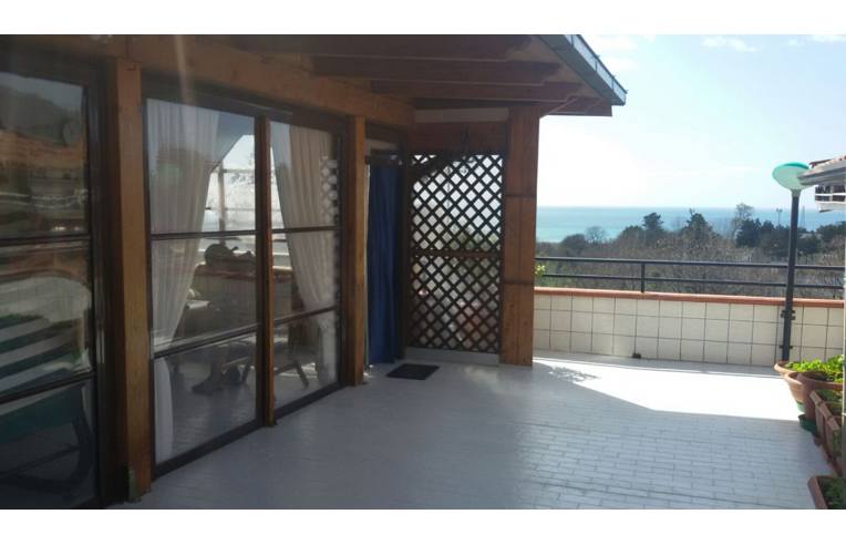 casa indipendente in vendita a Tortora