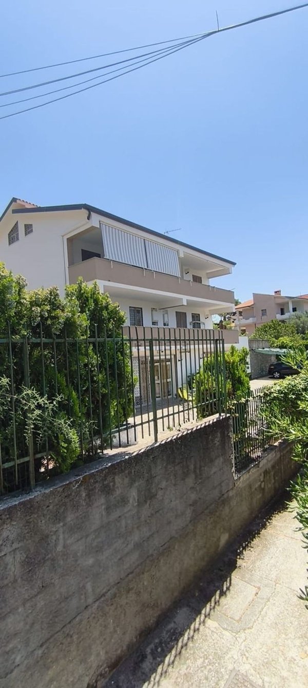 casa indipendente in vendita a Tortora