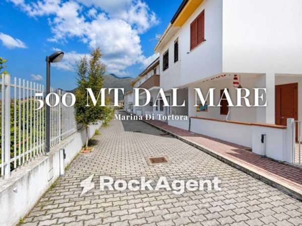 casa indipendente in vendita a Tortora