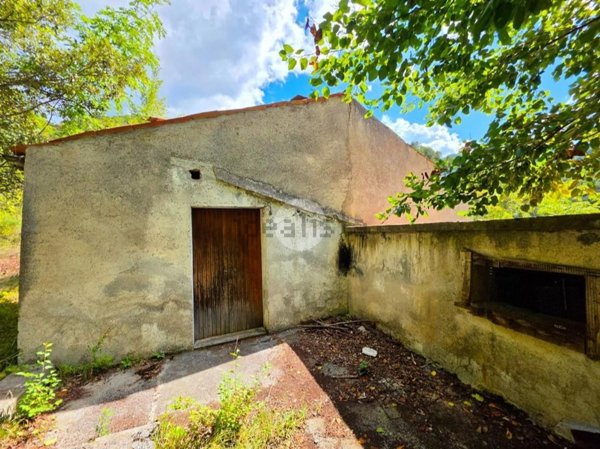casale in vendita a Tortora