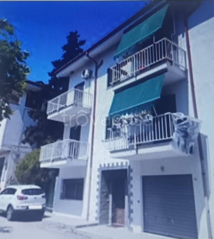 casa indipendente in vendita a Trebisacce