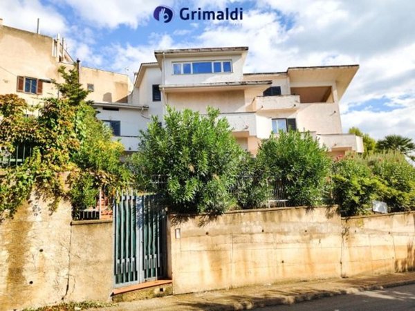 casa indipendente in vendita a Trebisacce