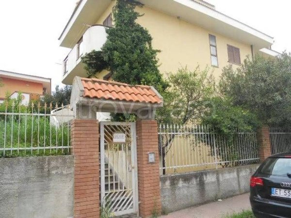 casa indipendente in vendita a Trebisacce