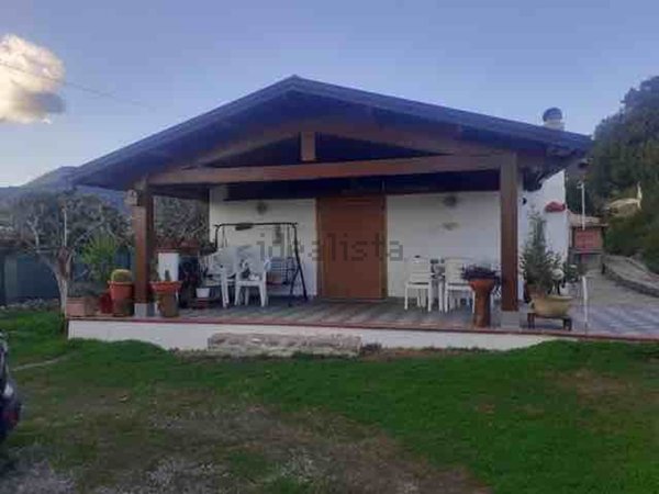 casa indipendente in vendita a Trebisacce