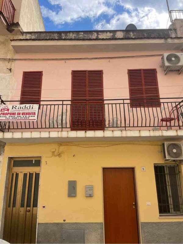 casa indipendente in vendita a Trebisacce