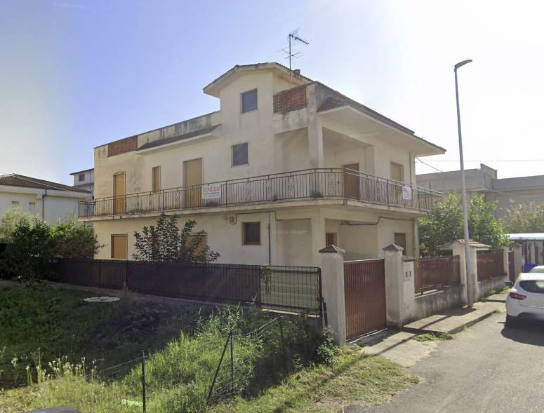 casa indipendente in vendita a Villapiana in zona Scalo