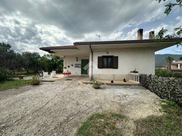 casa indipendente in vendita a Villapiana