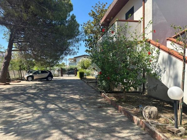 appartamento in vendita a Villapiana in zona Scalo