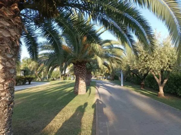 casa indipendente in vendita a Villapiana in zona Lido