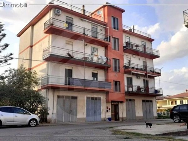 appartamento in vendita a Villapiana in zona Lido