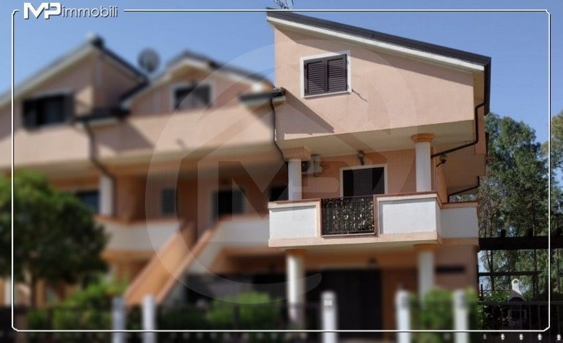 casa indipendente in vendita a Villapiana in zona Scalo