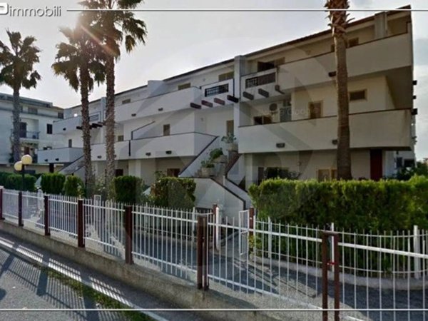 casa indipendente in vendita a Villapiana in zona Lido