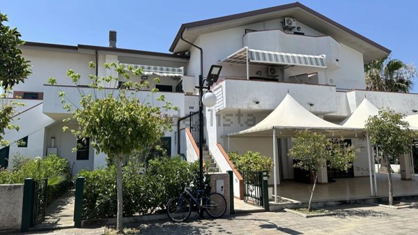 appartamento in vendita a Villapiana in zona Scalo