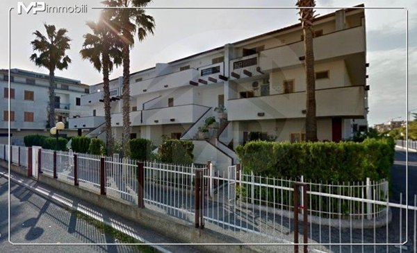 casa indipendente in vendita a Villapiana in zona Lido