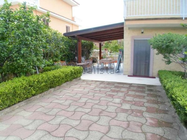 appartamento in vendita a Villapiana in zona Lido