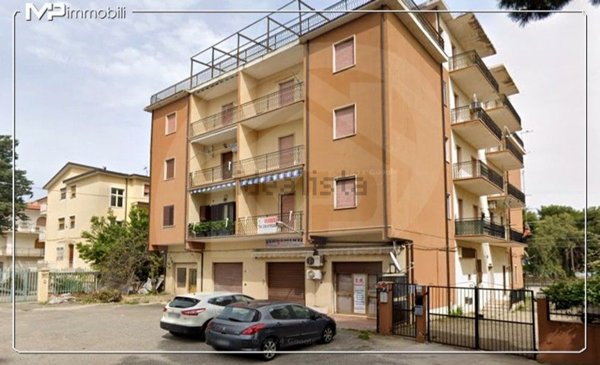 appartamento in vendita a Villapiana in zona Lido