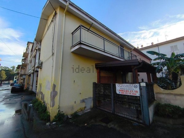 casa indipendente in vendita a Villapiana in zona Lido