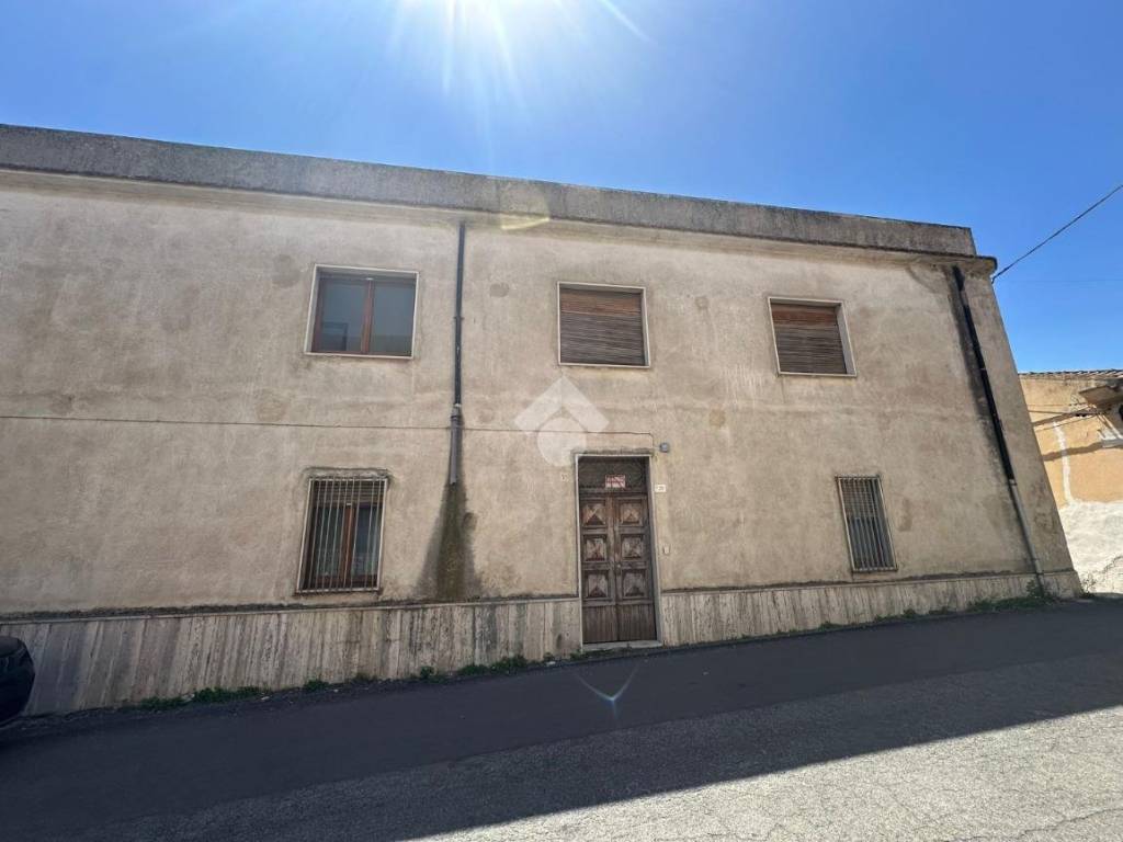 intera palazzina in vendita a Villapiana