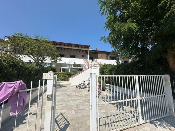 casa indipendente in vendita a Villapiana in zona Scalo