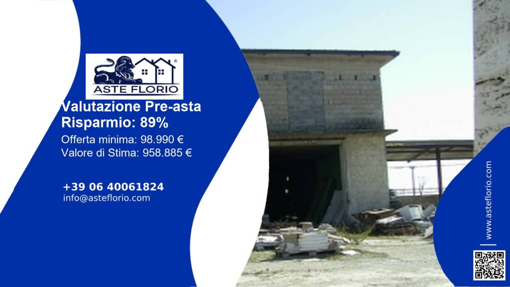 negozio in vendita a Villapiana in zona Lido