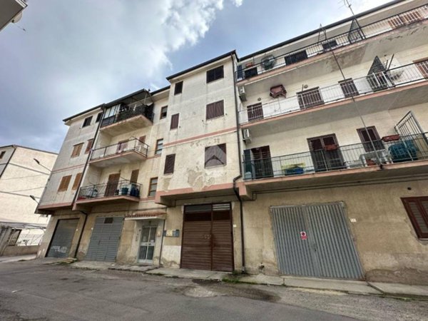 appartamento in vendita a Villapiana in zona Lido