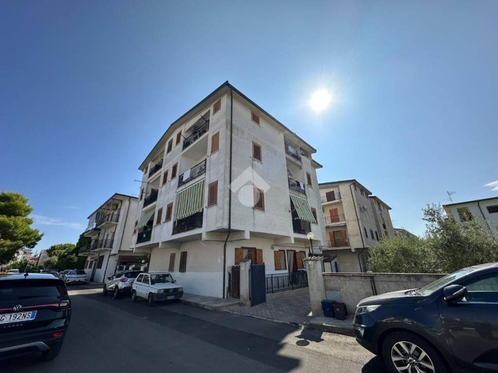 appartamento in vendita a Villapiana in zona Lido