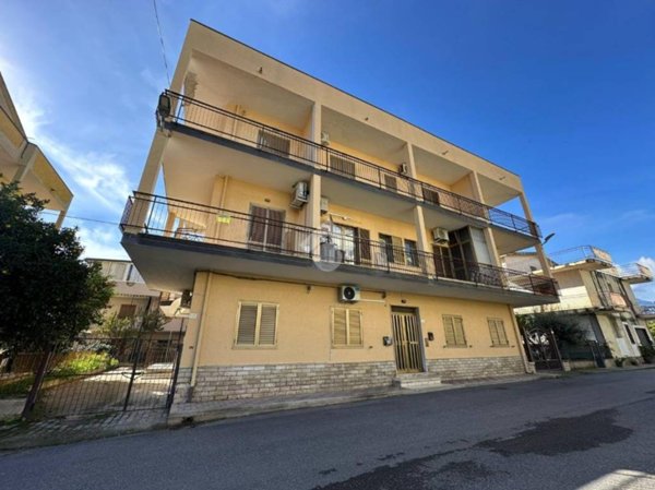 appartamento in vendita a Villapiana in zona Lido