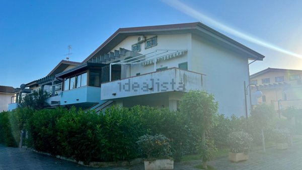 casa indipendente in vendita a Villapiana in zona Scalo